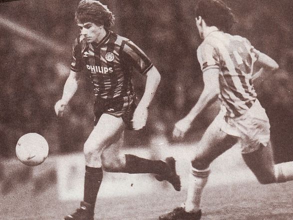 Huddersfield away 1984 to 85 action